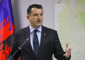 Veliaj i kërkon leje SPAK dhe Drejtorisë së Burgjeve për t’u takuar me…