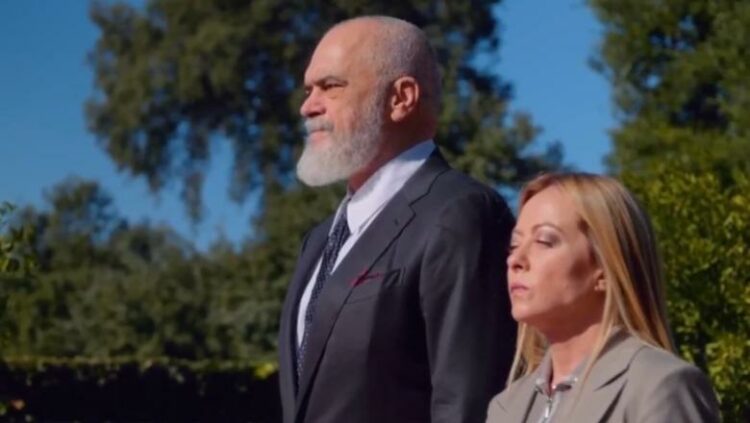 Mbledhja mes qeverive Shqipëri-Itali, Rama pritet me ceremoni nga Meloni