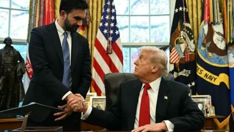 Trump dhe kryebashkiaku i New York-ut bëjnë paqe, takohen së bashku në Zyrën Ovale