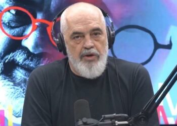 Pezullimi i Ballukut, Rama: Gjykata presion për shkarkimin e saj nga detyra