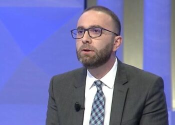 Salianji nis takimet me demokratët, Bardhi në Opinion: Asgjë shqëtësuese