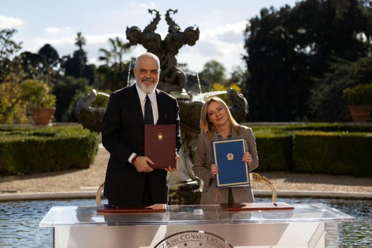 Shqipëria dhe Italia firmosin 16 marrëveshje, 8 prej tyre në fushën e mbrojtjes