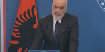 “Gati të nënshkruajmë”, Rama:Jemi i njëjti vend me Italinë,mjafton një komisar në BE