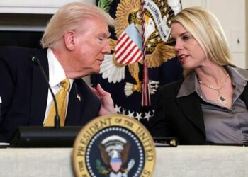 Trump do të urdhërojë hetime mbi lidhjet e Epstein me ish-presidentin Clinton