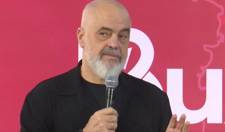 Rama: Gjykata Kushtetuese e la në detyrë Veliajn, tani ta kthejë në zyrë