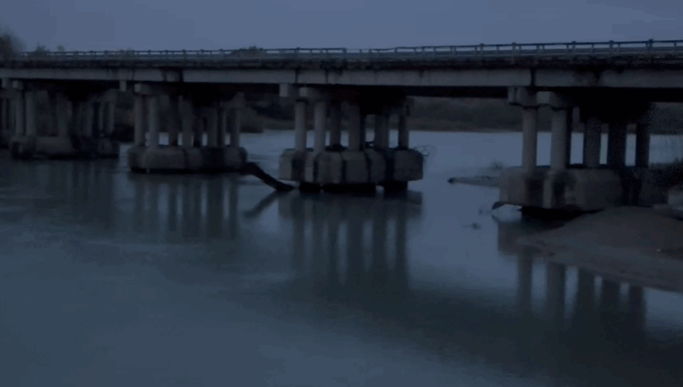 Lumi Vjosa rrezikon të dalë nga shtrati, Bashkia e Vlorës përforcon argjinaturën