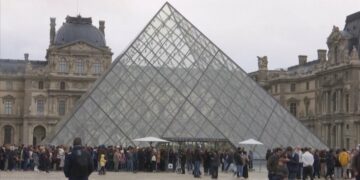 Luvri blindohet pas vjedhjes, 100 kamera të reja dhe një stacion i avancuar policor