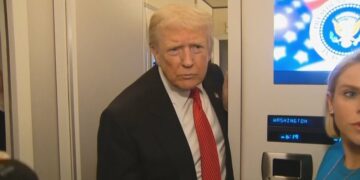 Dosja Epstein/ Trump: Firmosa projektligjin, do zbulohen lidhjet me demokratët