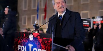 Foltorja para Kryeministrisë, Berisha: Koha na thërret për të shpëtuar vendin