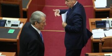 PS kërkon përjashtimin e Berishës nga parlamenti, PD kërkon dënimin e Ballës