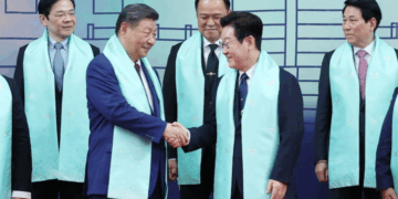 Çfarë i tha presidenti i Koresë së Jugut që e bëri të qeshë Xi Jinping?