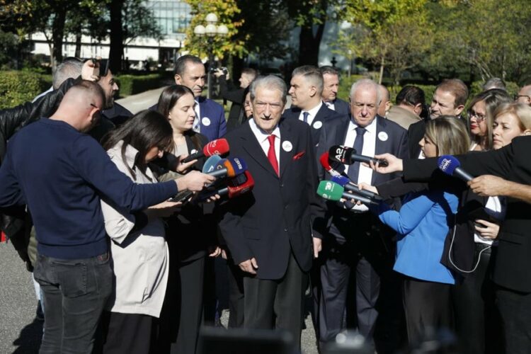 Votohet sot ligji për barazinë gjinore, Berisha: Produkt i demonit George Soros