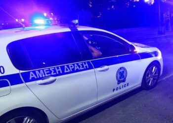 Gjendet i djegur brenda makinës një person në Athinë, dyshohet se është shqiptar