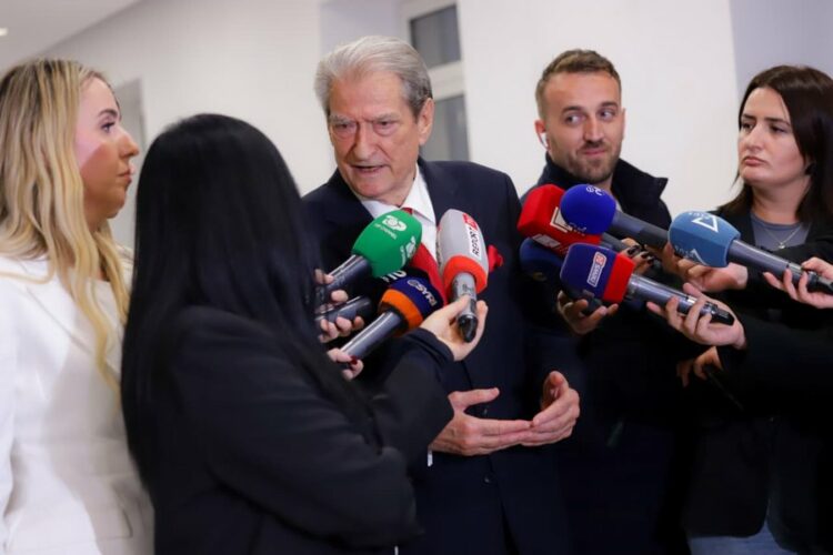 Berisha: Nuk kam marrë asnjë fletë thirrje nga SPAK për 21 janarin