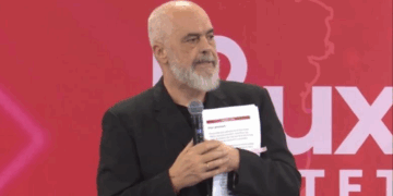 Veliaj në burg, Rama: Kushtetuesja t’i japë mundësinë të bëjë detyrën