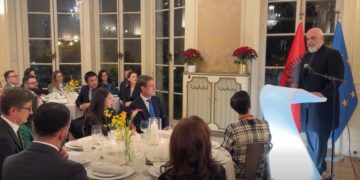 Shqipëria hap selinë në BE, Kos: Kjo është shtëpia juaj, Rama: Dikur ishte…