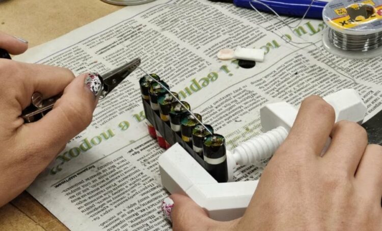 Si ndihmon luftën e Ukrainës ndalimi i cigareve elektronike në Britani