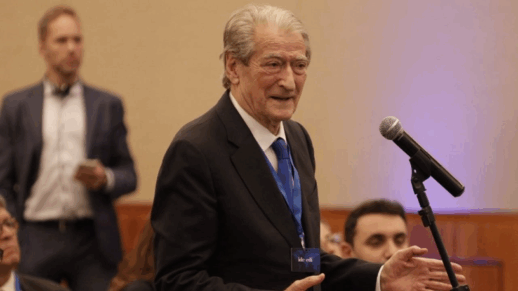 Sali Berisha zgjidhet zv.president i CDI