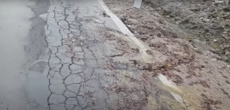 Dëmtohet rruga e re në Kukës, çahet asfalti i segmentit 3,8 kilometra