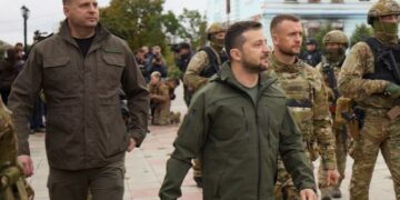 Kush është Andriy Yermak, aleati më i besuar i Zelenskyt dhe “numri 2” i Ukrainës?