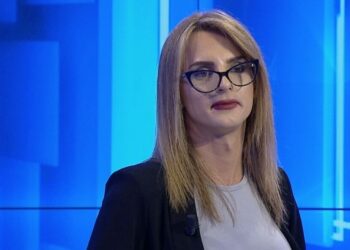 “Ku i gjete paratë për operacionin?” Transgjinorja përgjigjet në Opinion