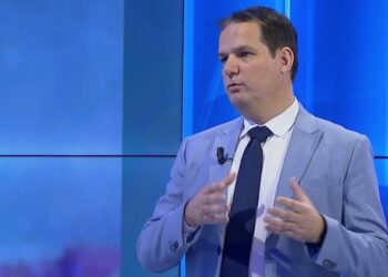 Pse janë shtuar sulmet në zemër tek moshat e reja? Mjeku flet në Opinion