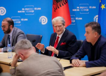 Mbyllja e Kuvendit pa diskutime, Berisha: Ne nuk bëhemi vegla të tyre