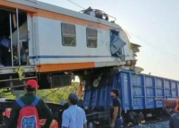 Indi, treni me pasagjerë përplaset me atë të mallrave, 11 viktima