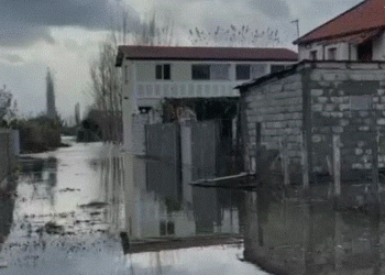 Moti i keq në qarkun e Lezhës, reshjet krijojnë vështirësi në tre bashki