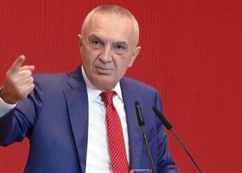 Ilir Meta kërkon të pyetet nga SPAK për 21 Janarin si person në dijeni