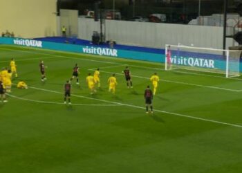 Kuqezinjtë kalojnë në avantazh ndaj Andorrës