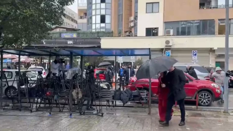 Balluku rikthehet në GJKKO, prej rreth dy orësh në seancë