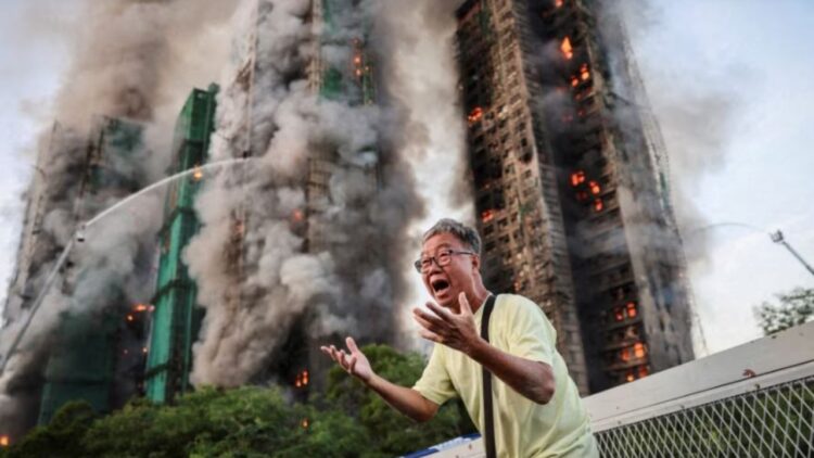 Thellohet bilanci nga zjarri në Hong Kong, shkon në 146 numri i viktimave