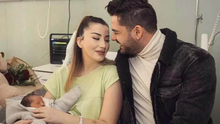 Bashkëshortja e Shpat Kasapit rrëqeth me mesazhin e saj: E le Roelin jetim, o Shpat…