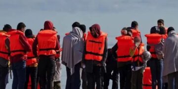 Emigrantët, qeveria britanike merr masa të reja shtrënguese