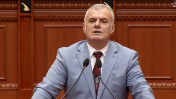 Përmbytjet në Vlorë, Leskaj: Premtuat 38 mln lekë për hidrovorët, ku i çuat?