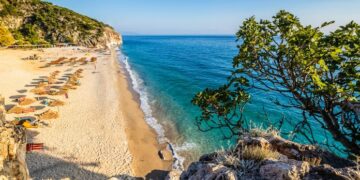 Revista britanike: Shqipëria mes vendeve më mahnitëse evropiane për t’u vizituar