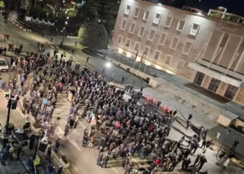 Foltorja e PD, Balla e ironizon: Sot më pak krushq që kanë konsumuar alkool