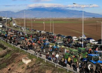 Protesta e fermerëve, bllokohet për 5 orë aksi Kakavijë–Janinë