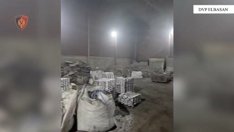 Elbasan, 16 të arrestuar dhe 8 të shpallur në kërkim për ndotje mjedisore