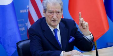 Berisha paralajmëron grevë urie: Nuk ka rrugë tjetër për rrëzimin e Ramës