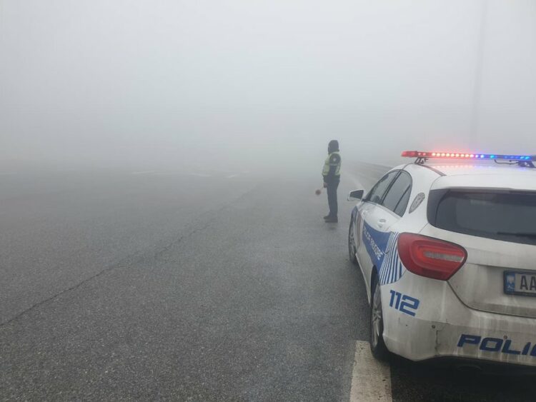 Mjegull në rrugën e Kombit, policia apel drejtuesve të mjeteve për kujdes