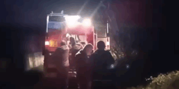 Digjet banesa në Fier, dyshohet për zjarr të qëllimshëm