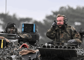 Pse shumë udhëheqës po paralajmërojnë luftë me Rusinë?