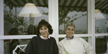 Zbulohen 1 milion dokumente të reja të lidhura me çështjen e Jeffrey Epstein