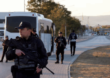 Turqia arreston 115 persona që planifikonin sulme për Vitin e Ri