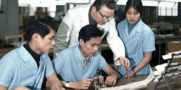 Bota po përballet me një mungesë të fuqisë punëtore