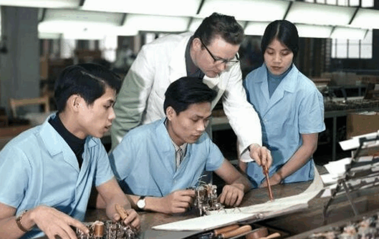 Bota po përballet me një mungesë të fuqisë punëtore