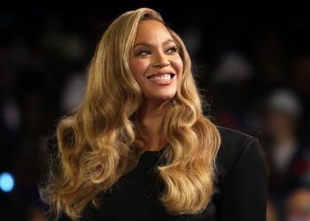 Beyonce shpallet miliardere nga Forbes