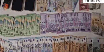 Prostitucion te Shkëmbi iKavajës, arrestohen dy shtetase nga Kolumbia